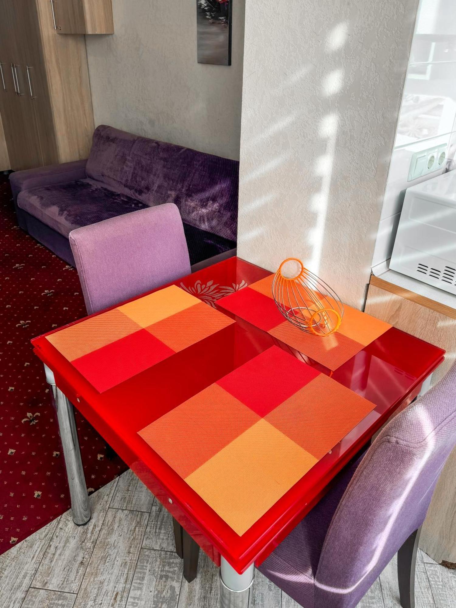 Apartments Deluxe Ivano-Frankivsk Ngoại thất bức ảnh